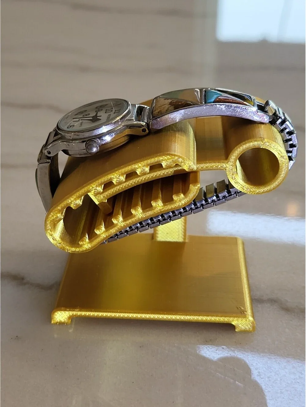 Vtg Wincci Womans Watch w Stones New Batt.Silvertone Stretch Bracelet 20mmWorks